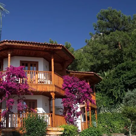 Montana Pine Station touristique Ölüdeniz