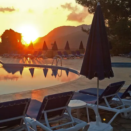 Montana Pine 4* Ölüdeniz