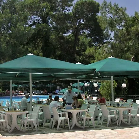אתר נופש Montana Pine 4*