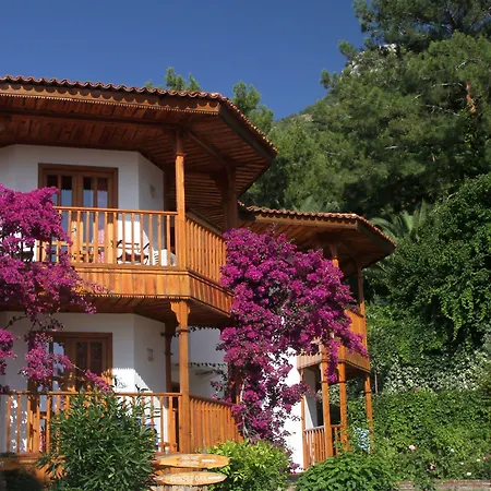 Montana Pine Üdülőközpont Oludeniz