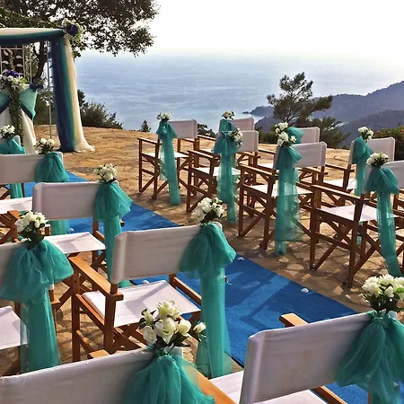 Montana Pine Resort 4*