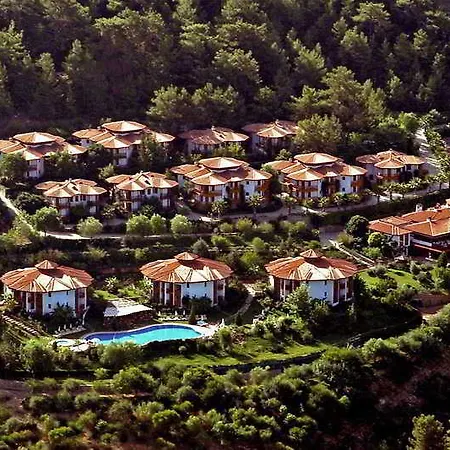 Resort Montana Pine 4*