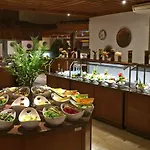 Montana Pine Resort 4*