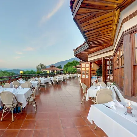 Resort Montana Pine 4*